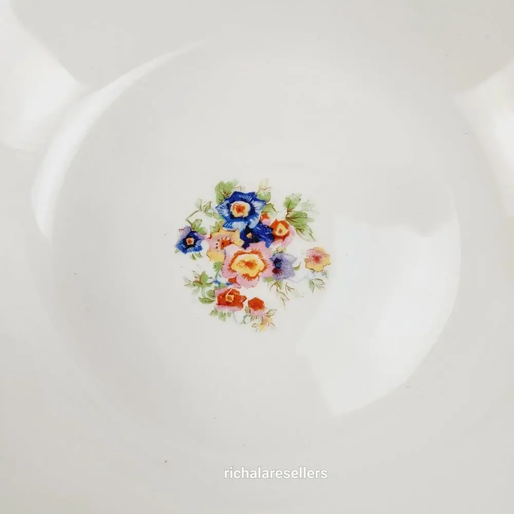 W.H. Grindley Marjorie Round vegatable Bowl 10